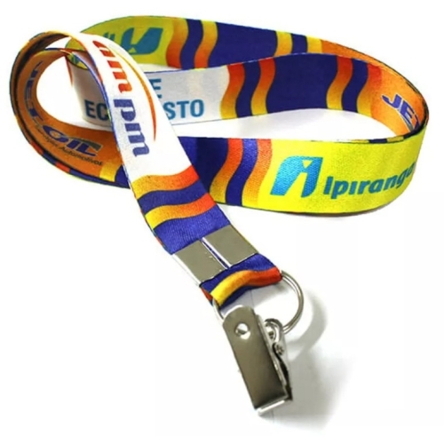 Cordão para crachá acabamento em jacaré-cpc